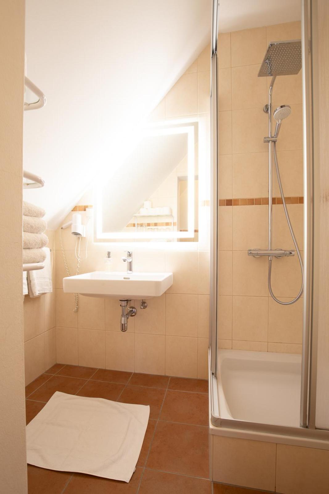 Landhotel Zellerhof Лунц ам Зее Екстериор снимка