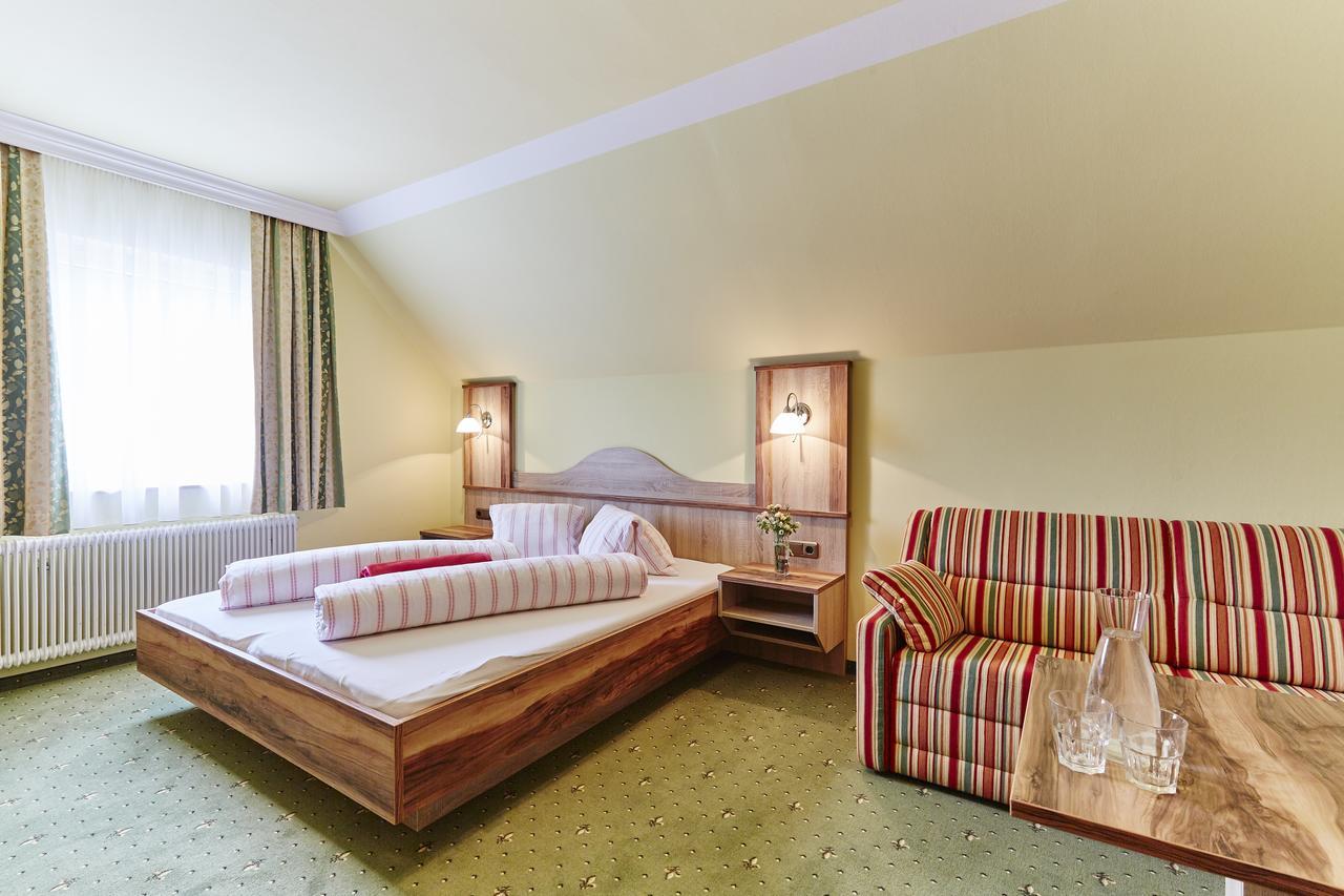 Landhotel Zellerhof Лунц ам Зее Екстериор снимка