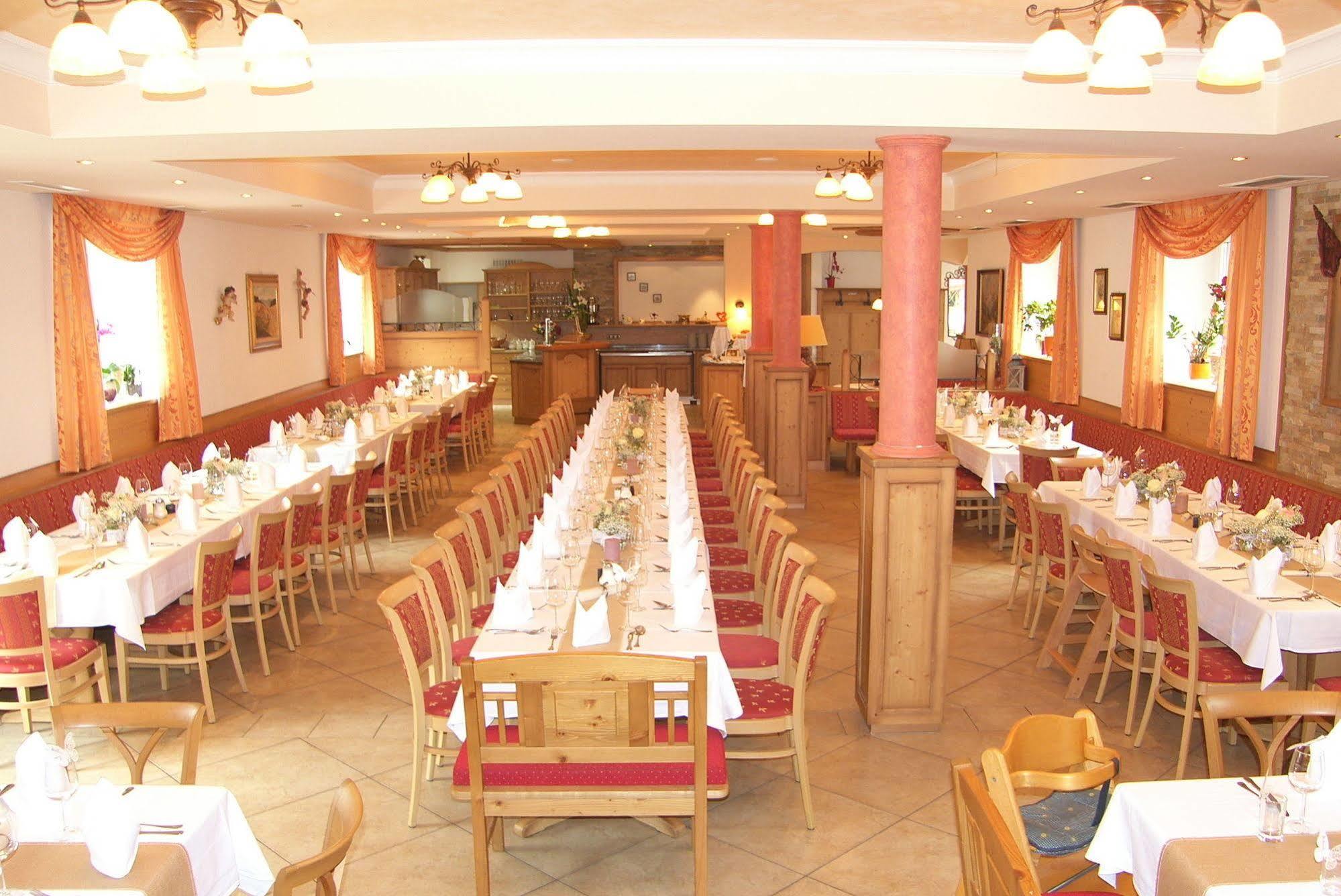 Landhotel Zellerhof Лунц ам Зее Екстериор снимка